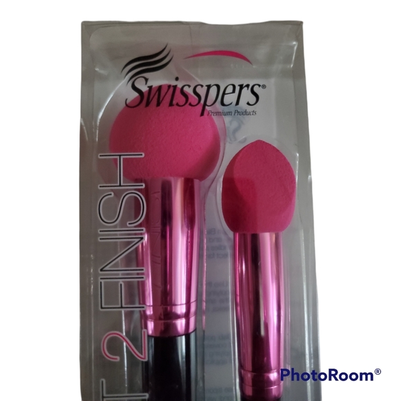 SWISSPERS START 2 FINISH BLEND AND CONTOUR MAKE UP BRUSHES - Picture 3 of 3